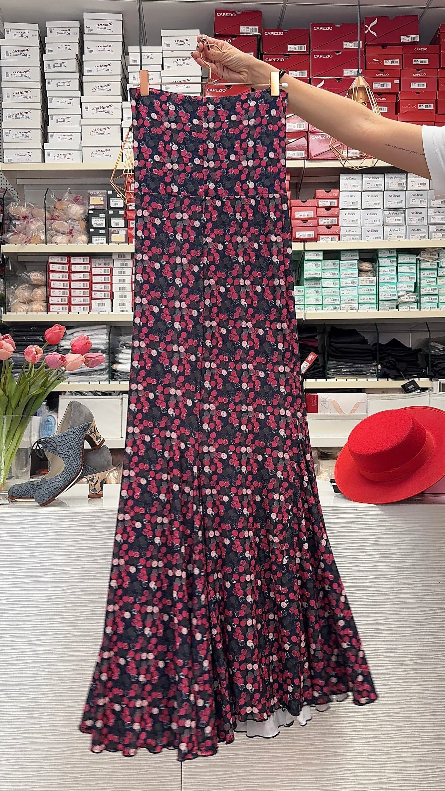 Falda flamenca topos