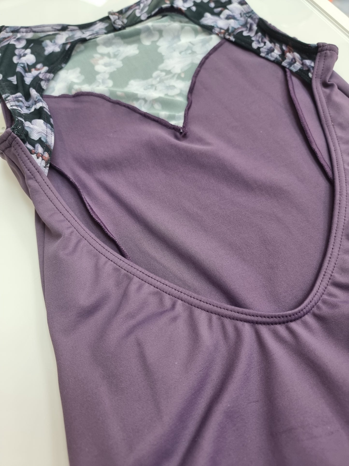 Maillot estampado flores berenjena davedans